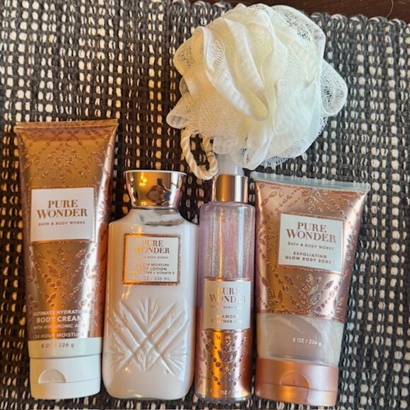 Bath & Body Works PURE WONDER 5pc gift set - Picture 1 of 10